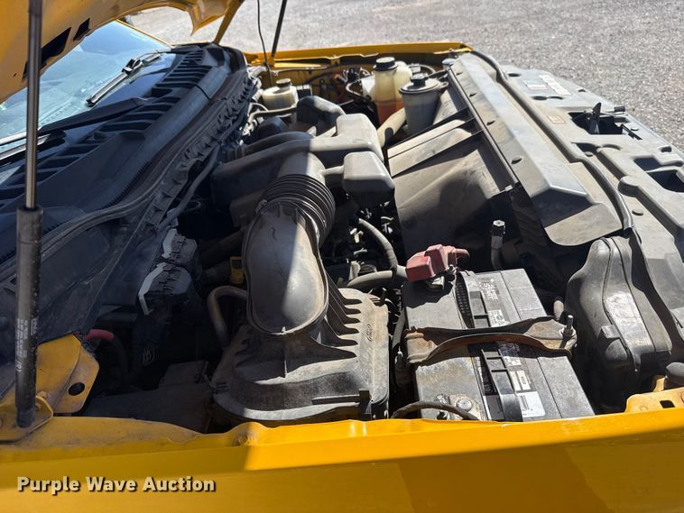 image for item NK9167 2019 Ford F350 Super Duty utility bed pickup truck