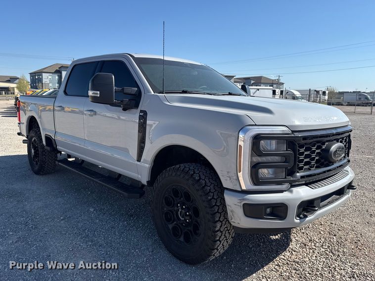 image for item NK9168 2026 Ford F250 Super Duty XLT Crew Cab pickup truck