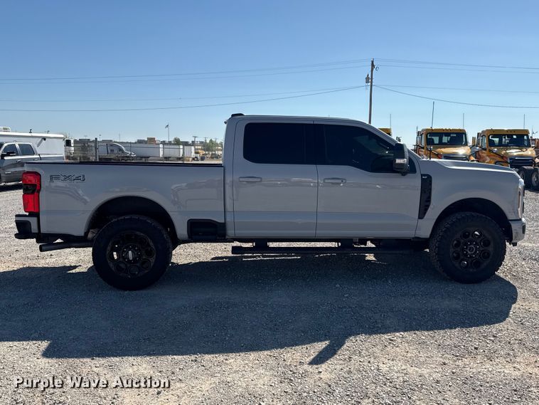 image for item NK9168 2026 Ford F250 Super Duty XLT Crew Cab pickup truck