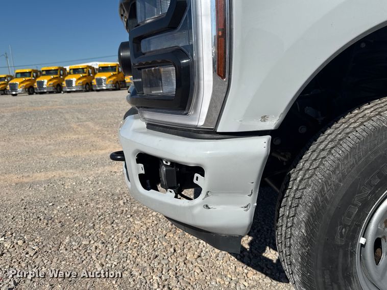 image for item NK9168 2026 Ford F250 Super Duty XLT Crew Cab pickup truck
