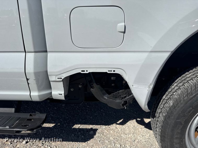 image for item NK9168 2026 Ford F250 Super Duty XLT Crew Cab pickup truck