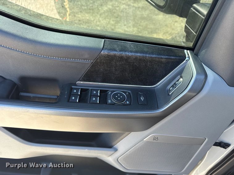 image for item NK9168 2026 Ford F250 Super Duty XLT Crew Cab pickup truck