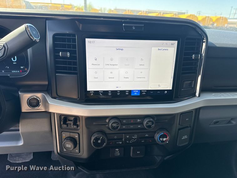 image for item NK9168 2026 Ford F250 Super Duty XLT Crew Cab pickup truck