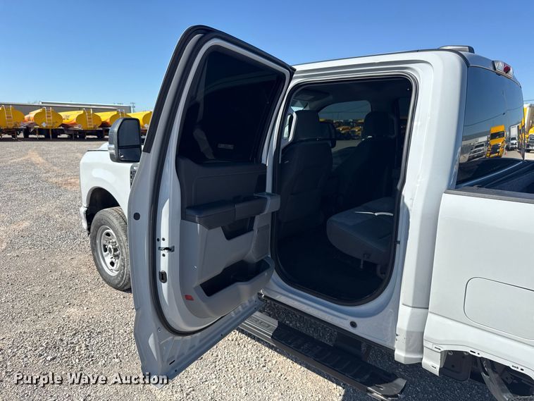 image for item NK9168 2026 Ford F250 Super Duty XLT Crew Cab pickup truck