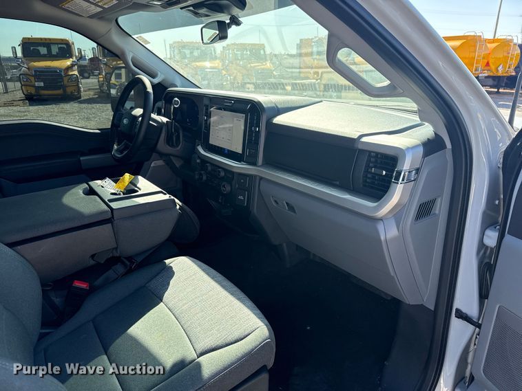 image for item NK9168 2026 Ford F250 Super Duty XLT Crew Cab pickup truck