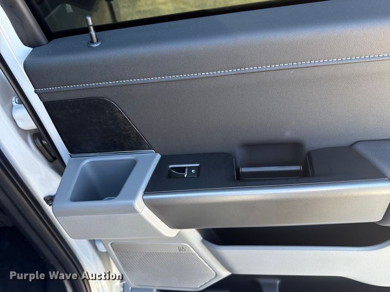 image for item NK9168 2026 Ford F250 Super Duty XLT Crew Cab pickup truck