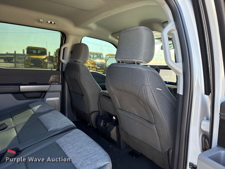 image for item NK9168 2026 Ford F250 Super Duty XLT Crew Cab pickup truck