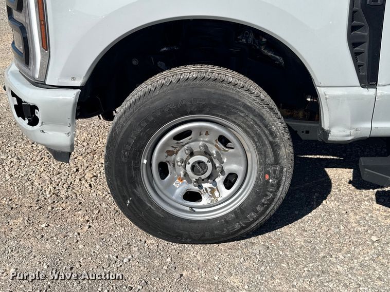 image for item NK9168 2026 Ford F250 Super Duty XLT Crew Cab pickup truck