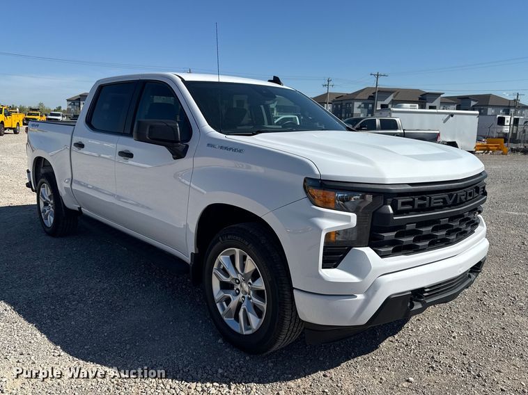 image for item NK9169 2023 Chevrolet Silverado 1500 Crew Cab pickup truck