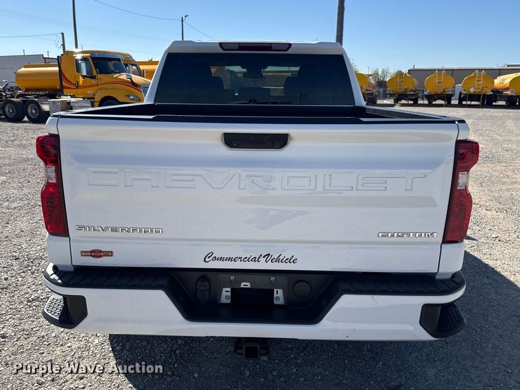 image for item NK9169 2023 Chevrolet Silverado 1500 Crew Cab pickup truck