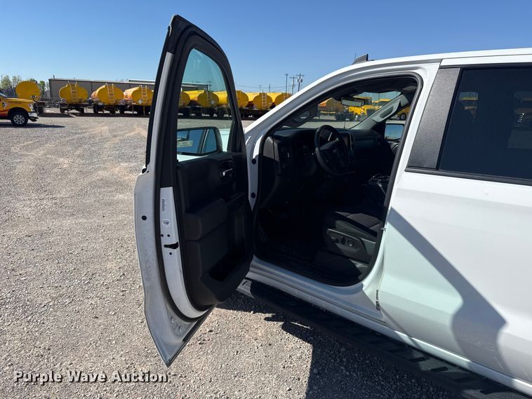 image for item NK9169 2023 Chevrolet Silverado 1500 Crew Cab pickup truck