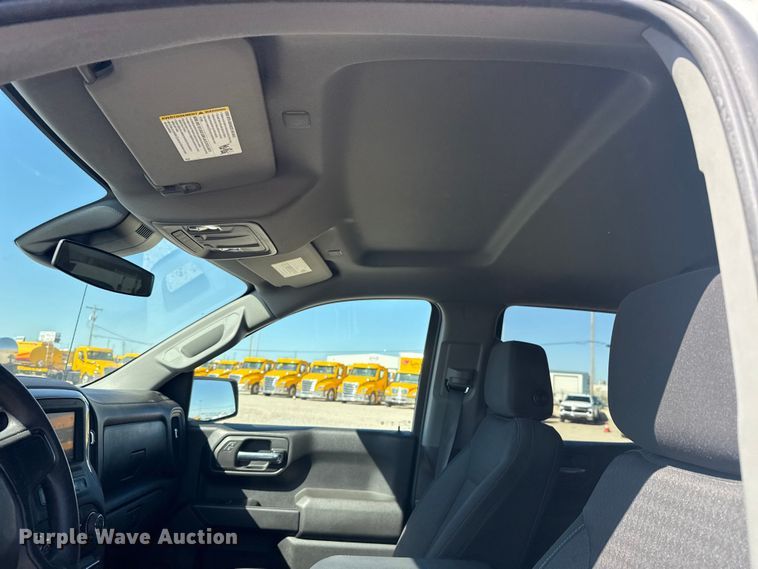 image for item NK9169 2023 Chevrolet Silverado 1500 Crew Cab pickup truck