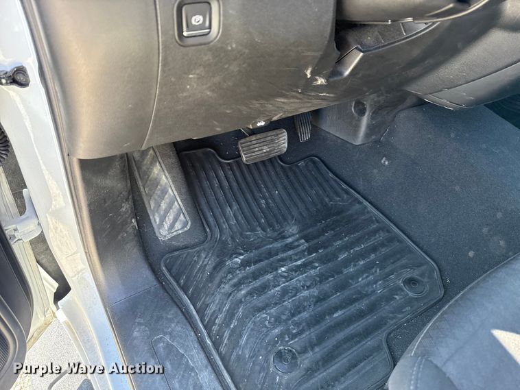 image for item NK9169 2023 Chevrolet Silverado 1500 Crew Cab pickup truck