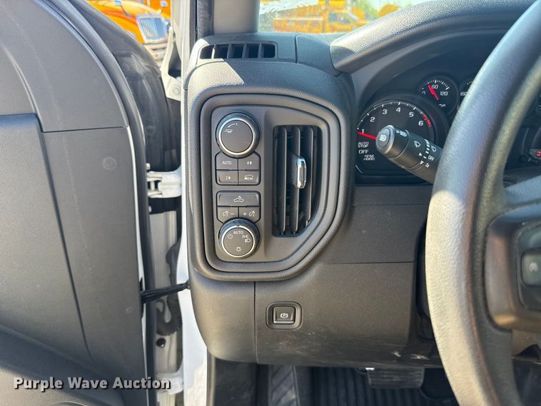 image for item NK9169 2023 Chevrolet Silverado 1500 Crew Cab pickup truck