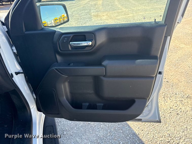 image for item NK9169 2023 Chevrolet Silverado 1500 Crew Cab pickup truck