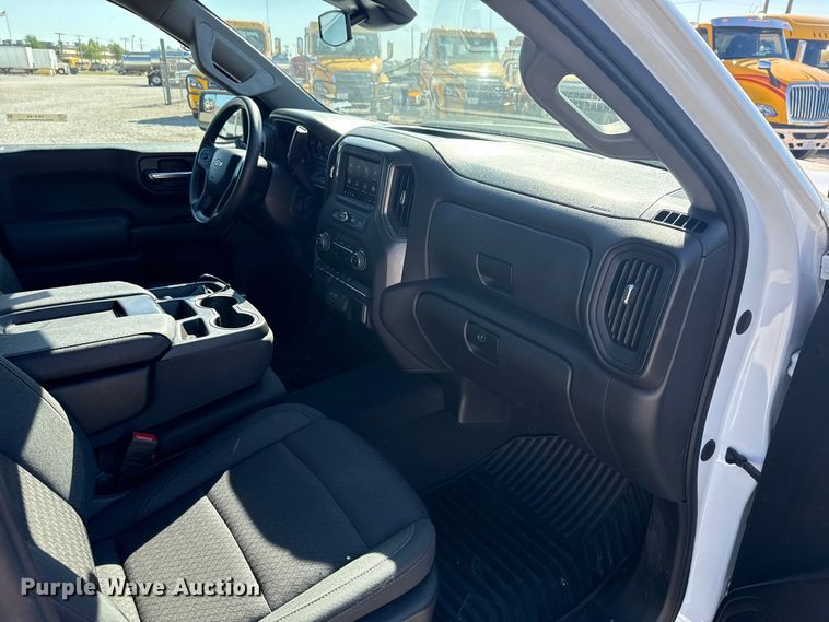 image for item NK9169 2023 Chevrolet Silverado 1500 Crew Cab pickup truck