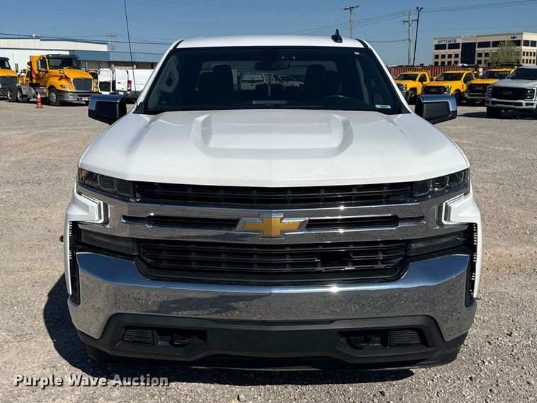 image for item NK9170 2021 Chevrolet Silverado 1500 Crew Cab pickup truck