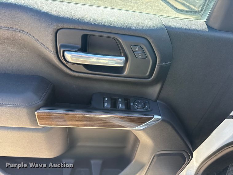 image for item NK9170 2021 Chevrolet Silverado 1500 Crew Cab pickup truck