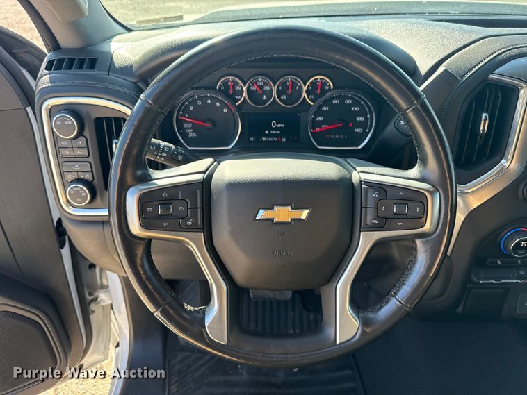 image for item NK9170 2021 Chevrolet Silverado 1500 Crew Cab pickup truck