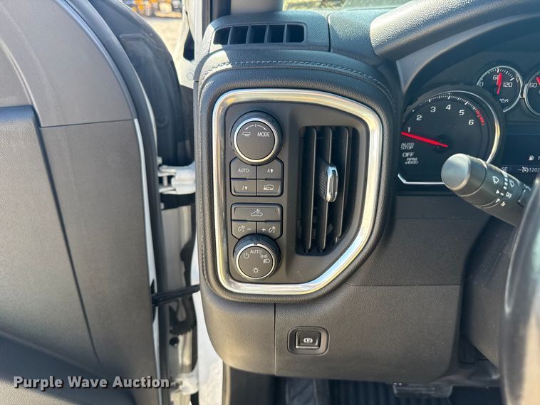 image for item NK9170 2021 Chevrolet Silverado 1500 Crew Cab pickup truck