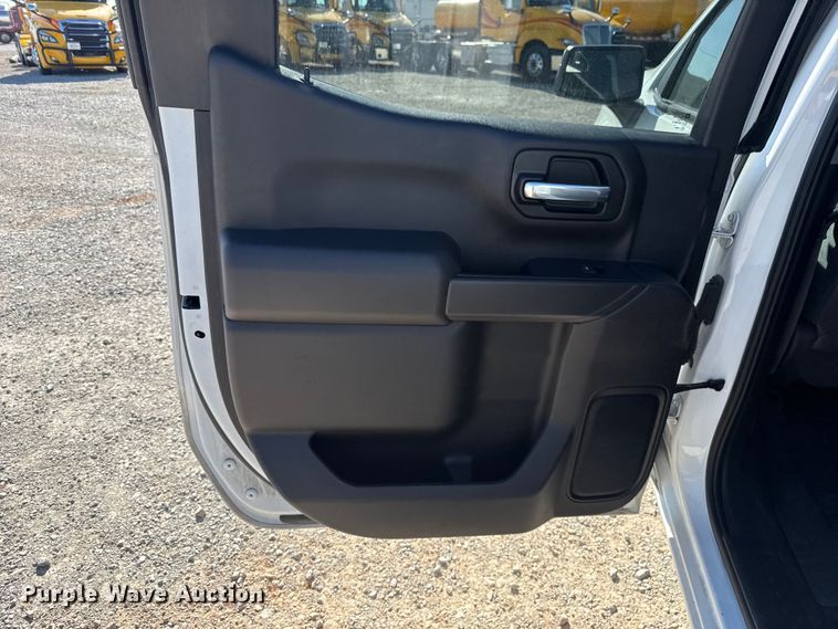 image for item NK9170 2021 Chevrolet Silverado 1500 Crew Cab pickup truck