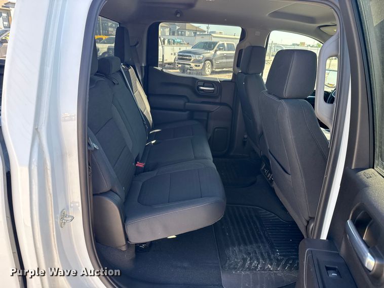 image for item NK9170 2021 Chevrolet Silverado 1500 Crew Cab pickup truck