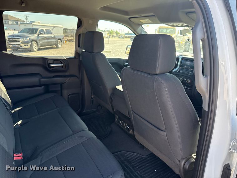 image for item NK9170 2021 Chevrolet Silverado 1500 Crew Cab pickup truck