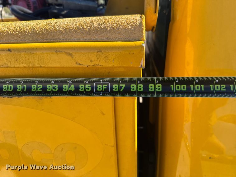 image for item NK9171 2018 Chevrolet Silverado 3500HD utility bed pickup truck