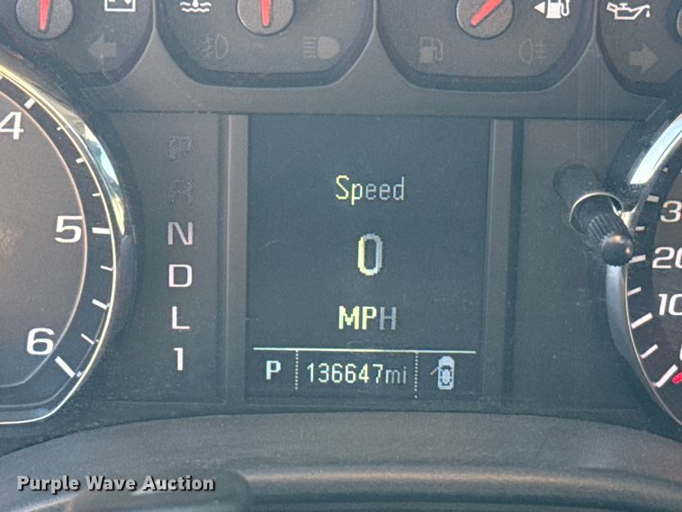 image for item NK9171 2018 Chevrolet Silverado 3500HD utility bed pickup truck