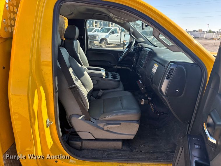 image for item NK9171 2018 Chevrolet Silverado 3500HD utility bed pickup truck