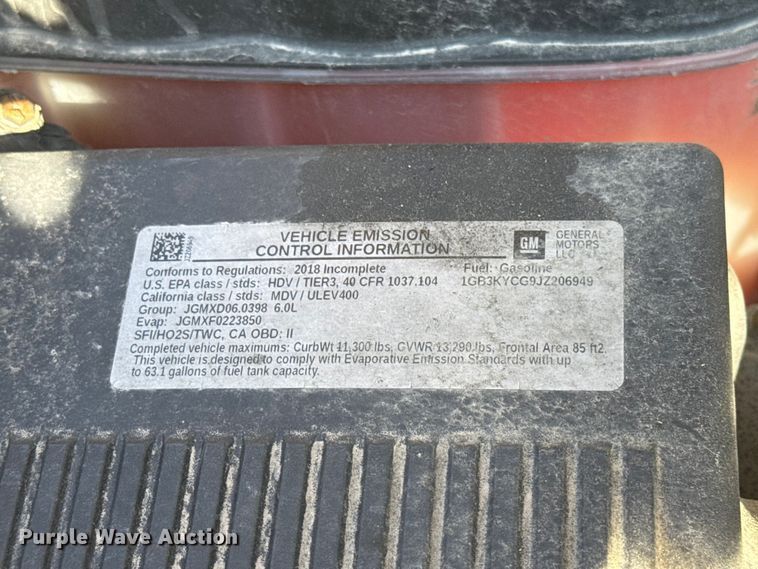 image for item NK9171 2018 Chevrolet Silverado 3500HD utility bed pickup truck