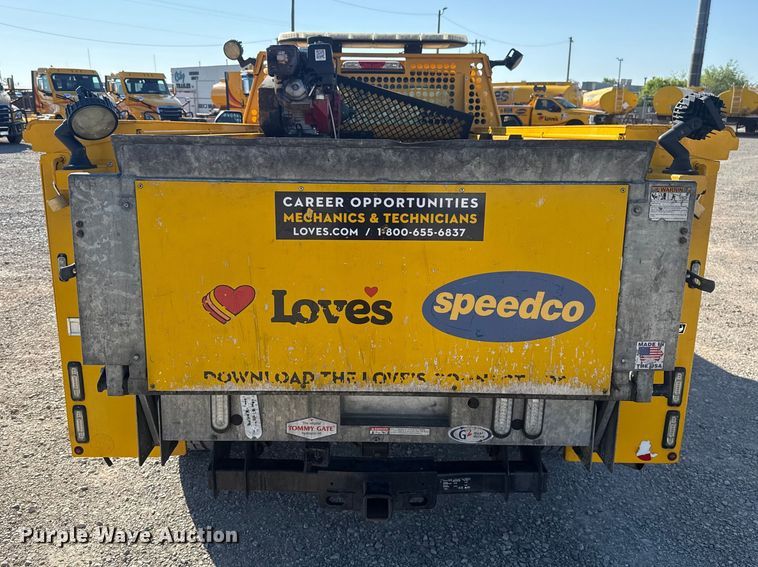 image for item NK9173 2019 Ford F350 Super Duty utility bed pickup truck