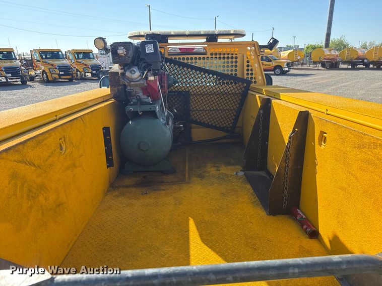 image for item NK9173 2019 Ford F350 Super Duty utility bed pickup truck