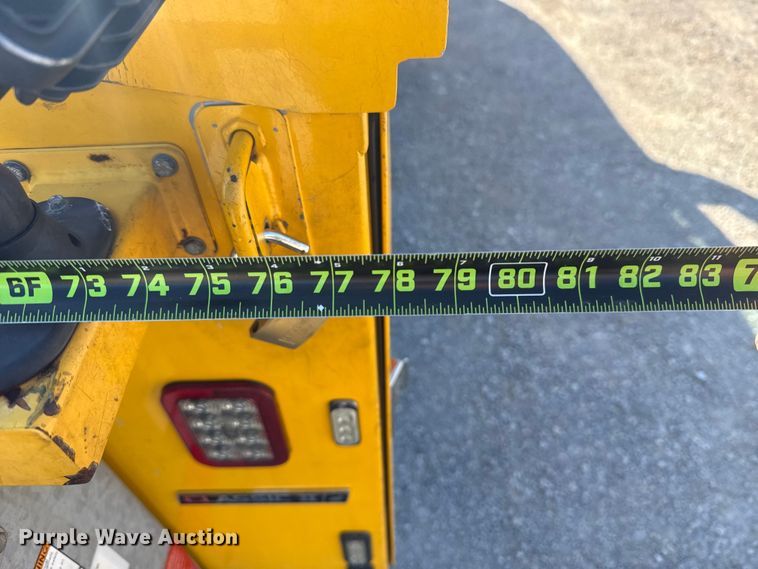 image for item NK9173 2019 Ford F350 Super Duty utility bed pickup truck