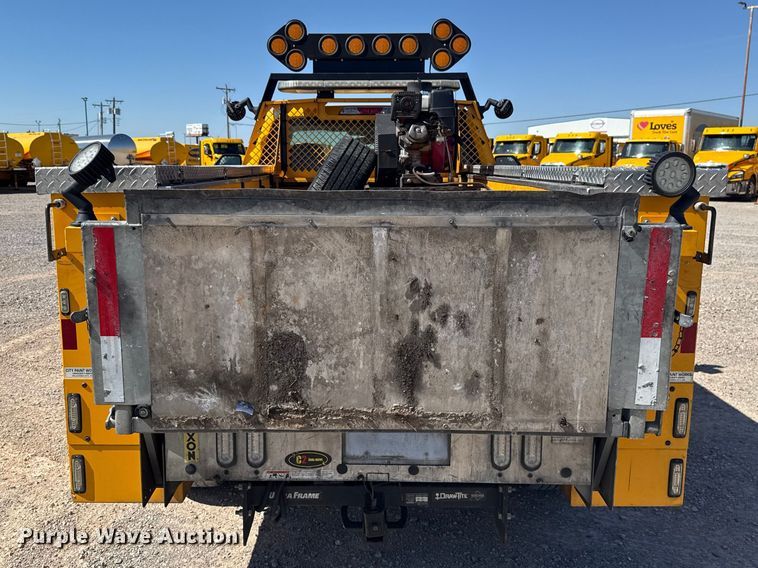 image for item NK9174 2020 Ford F350 Super Duty utility bed pickup truck