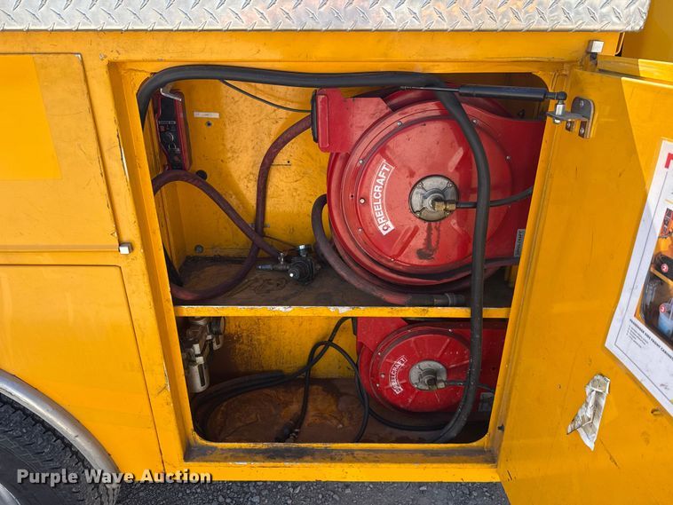 image for item NK9174 2020 Ford F350 Super Duty utility bed pickup truck