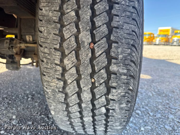 image for item NK9174 2020 Ford F350 Super Duty utility bed pickup truck