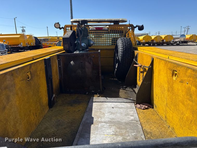 image for item NK9175 2019 Ford F350 Super Duty utility bed pickup truck