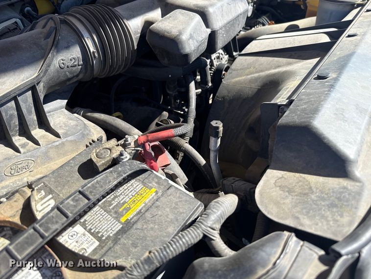 image for item NK9175 2019 Ford F350 Super Duty utility bed pickup truck