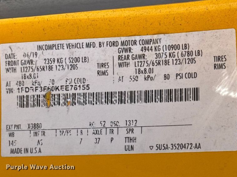 image for item NK9175 2019 Ford F350 Super Duty utility bed pickup truck