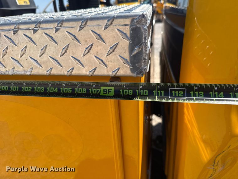 image for item NK9176 2022 Ford F350 Super Duty utility bed pickup truck