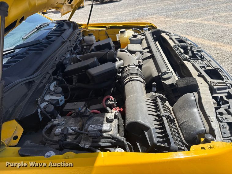 image for item NK9176 2022 Ford F350 Super Duty utility bed pickup truck