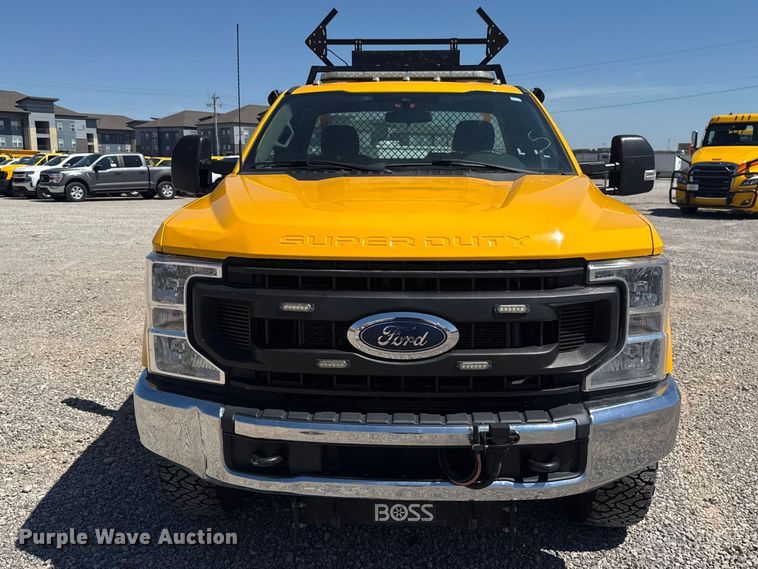 image for item NK9177 2021 Ford F350 Super Duty utility bed pickup truck
