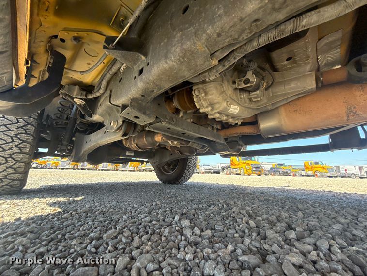 image for item NK9177 2021 Ford F350 Super Duty utility bed pickup truck