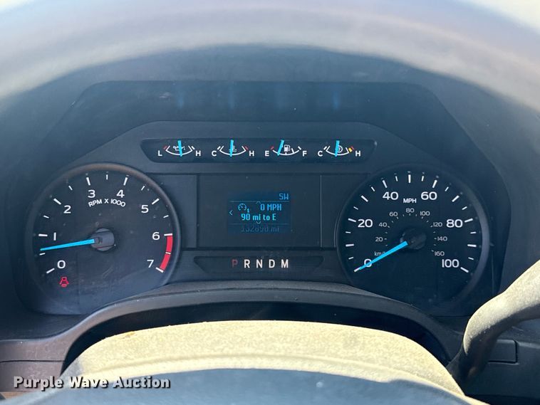 image for item NK9177 2021 Ford F350 Super Duty utility bed pickup truck