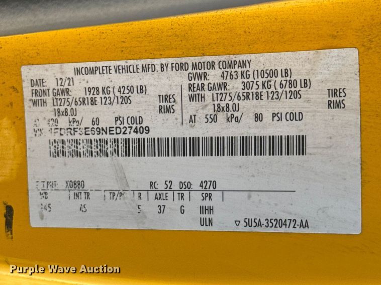 image for item NK9178 2022 Ford F350 Super Duty utility bed pickup truck