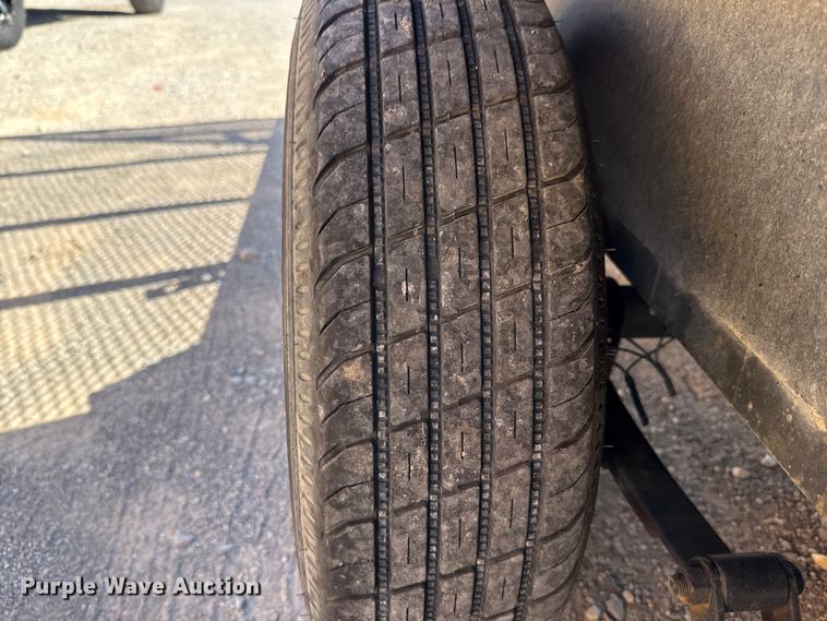 image for item NK9180 2021 Salvation Trailers Mfg. TA BRK utility trailer