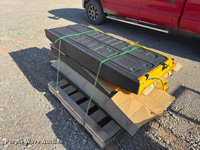 image for item NK9190 (6) Ford tailgates