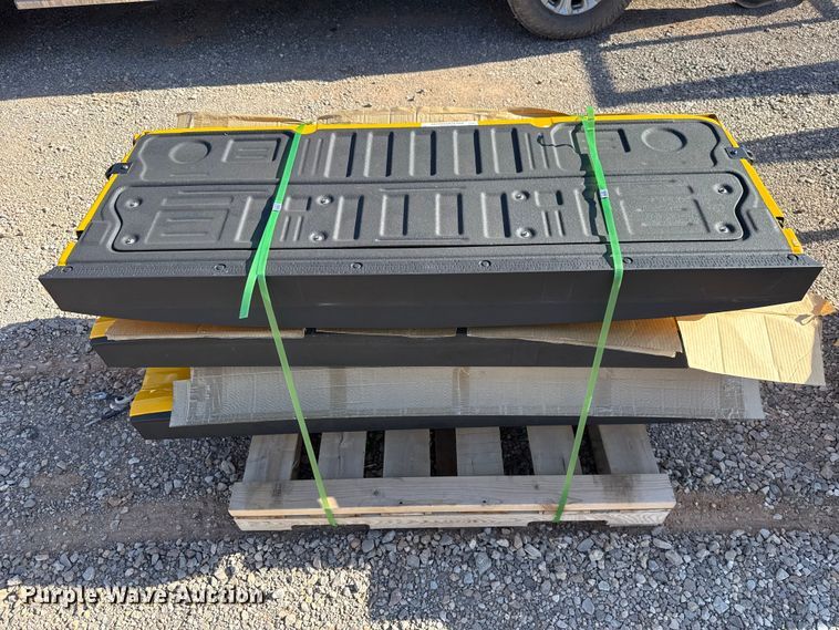 image for item NK9190 (6) Ford tailgates
