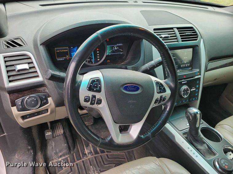 image for item NK9962 2011 Ford Explorer SUV